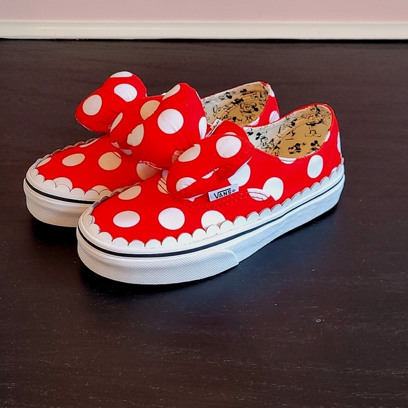 Vans Other - VANS limited edition mini mouse shoes